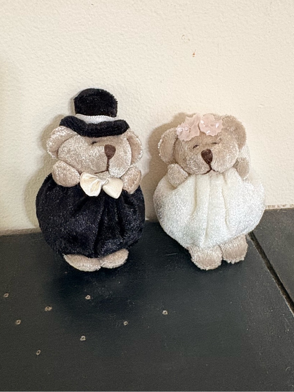 Vintage Russ Berrie Bride Groom Teddy Bear Plush Pair Mini Wedding Bears